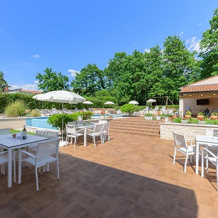Apartments Tena Πόρετς Εξωτερικό φωτογραφία