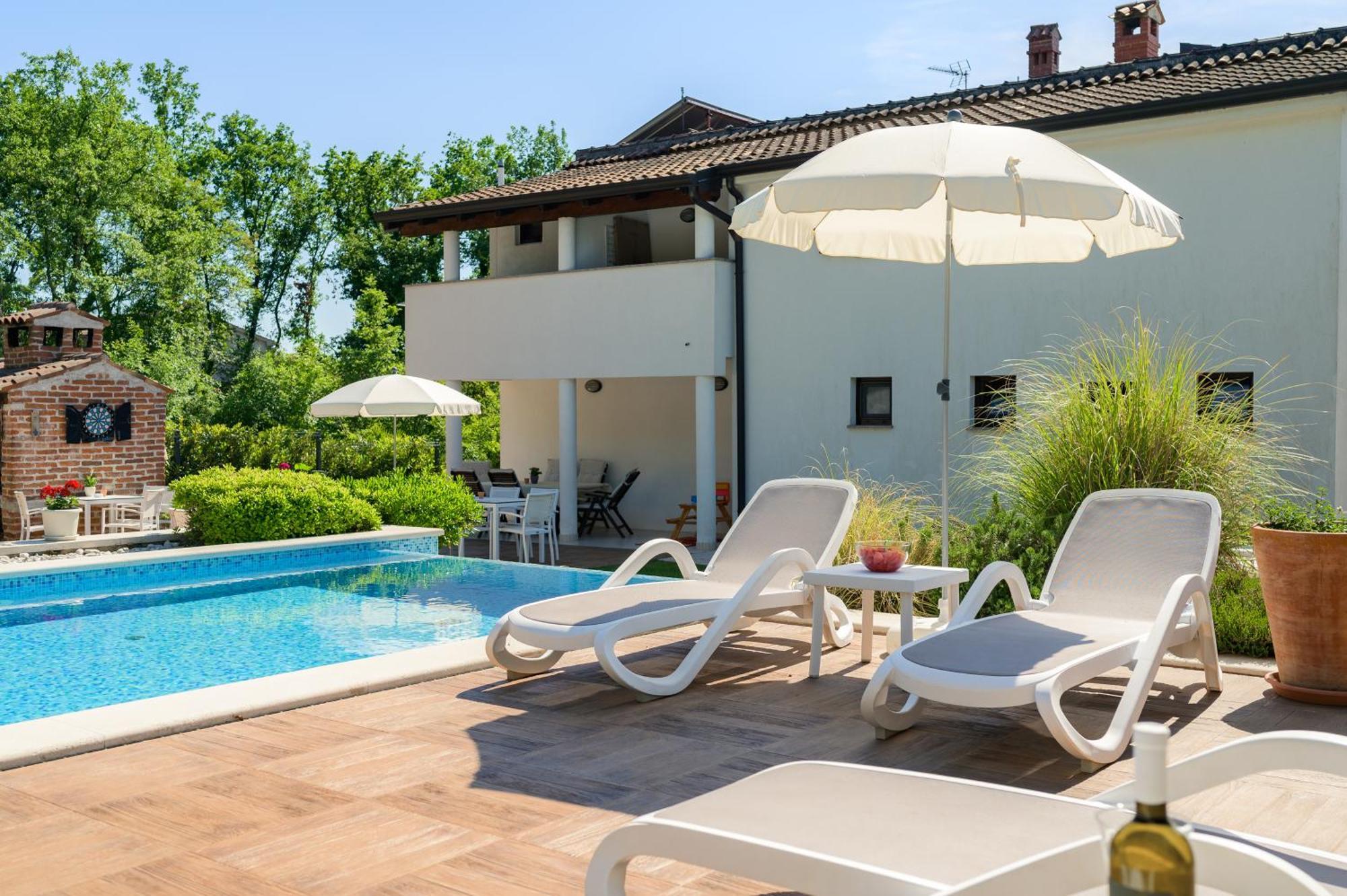 Apartments Tena Πόρετς Εξωτερικό φωτογραφία