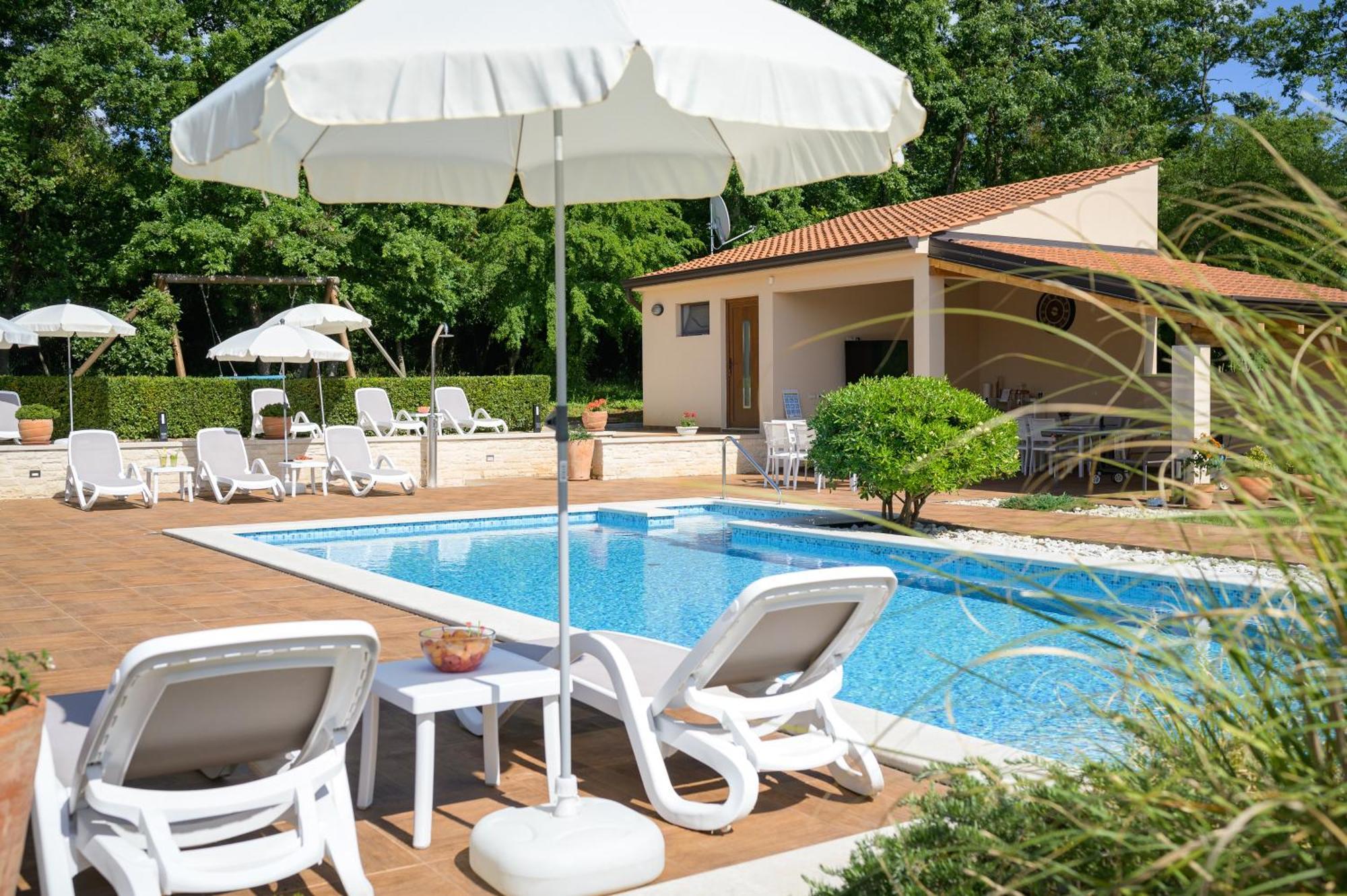 Apartments Tena Πόρετς Εξωτερικό φωτογραφία