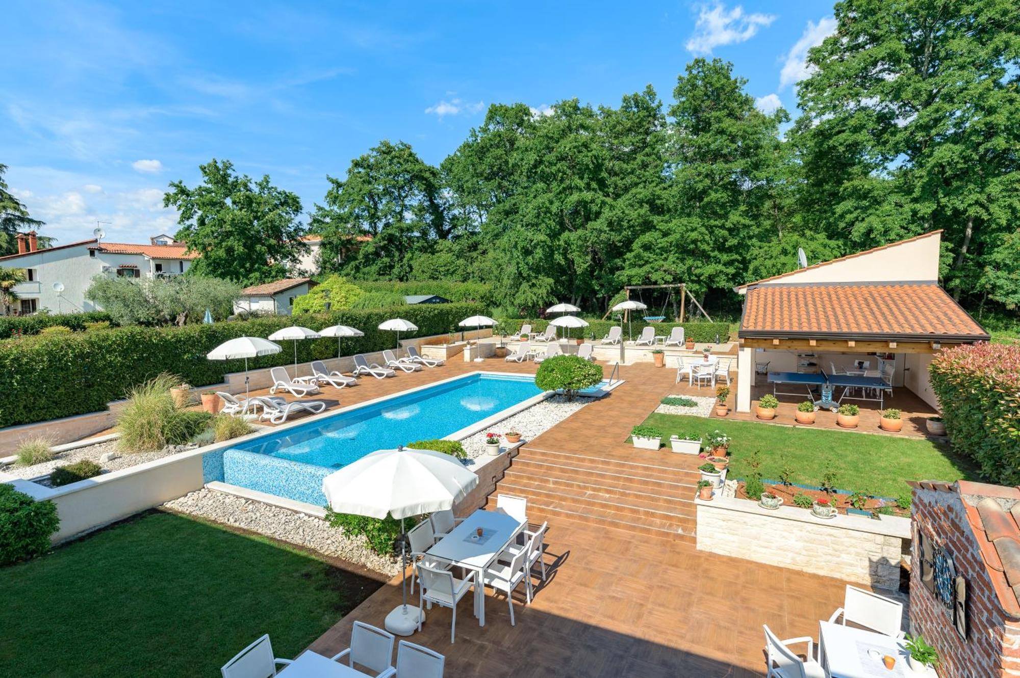 Apartments Tena Πόρετς Εξωτερικό φωτογραφία