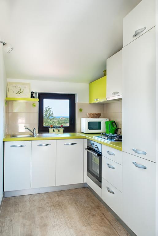Apartments Tena Πόρετς Εξωτερικό φωτογραφία